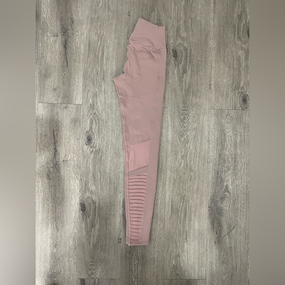 ALO Yoga Women’s Leggings Size XXS pink - Picture 5 of 7